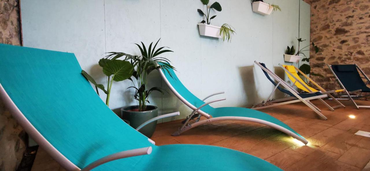 L'Escale du Bocage Piscine couverte chauffée La Flocellière Esterno foto