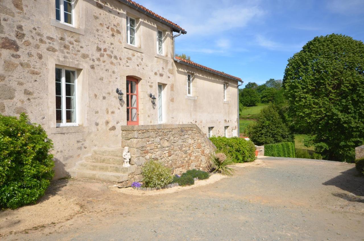 L'Escale du Bocage Piscine couverte chauffée La Flocellière Esterno foto
