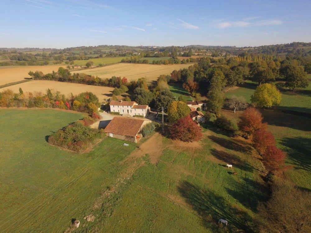 L'Escale du Bocage Piscine couverte chauffée La Flocellière Esterno foto